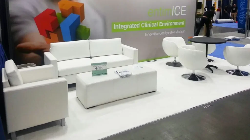 اجاره مبلمان نمایشگاهی برای غرفه (VIP) | اداری و راحتی 2 اجاره مبلمان نمایشگاهی