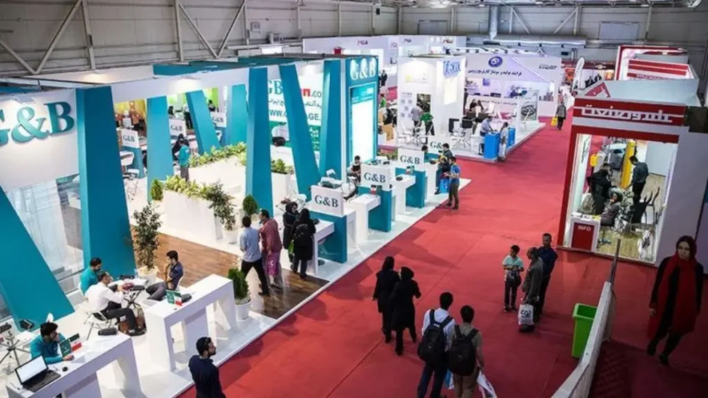 روز اول نمایشگاه الکامپ