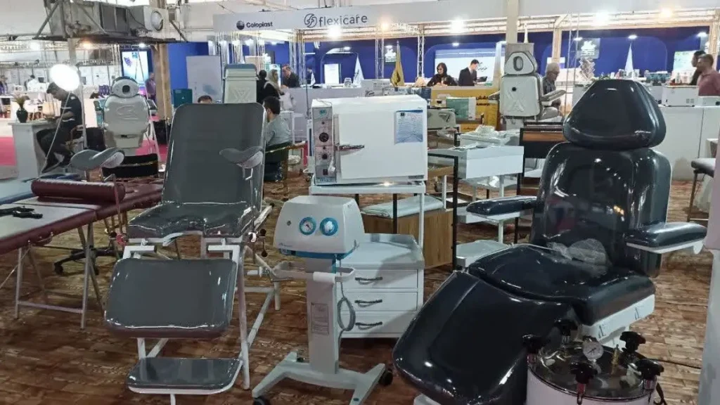 نمایشگاه تجهیزات پزشکی،دندانپزشکی و دارویی (ایران مد ۲۰۲۵)