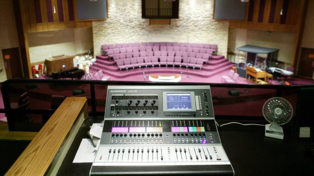 اجاره پکیج صوتی همایش و سمینار با بهترین کیفیت و پشتیبانی فنی 1 اجاره پکیج صوتی همایش و سمینار با بهترین کیفیت و پشتیبانی فنی