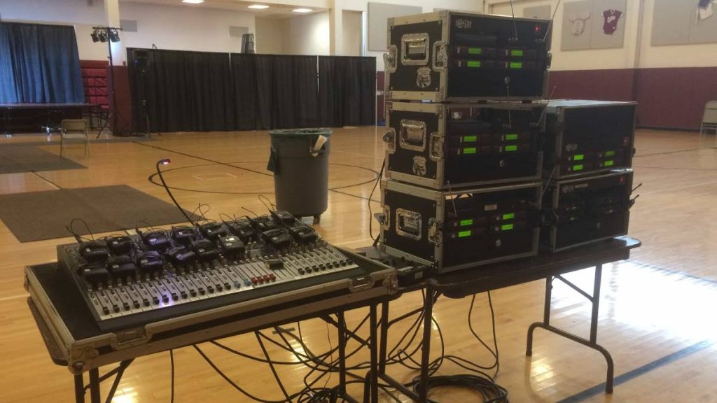 اجاره پکیج صوتی همایش و سمینار با بهترین کیفیت و پشتیبانی فنی 5 اجاره پکیج صوتی همایش و سمینار با بهترین کیفیت و پشتیبانی فنی