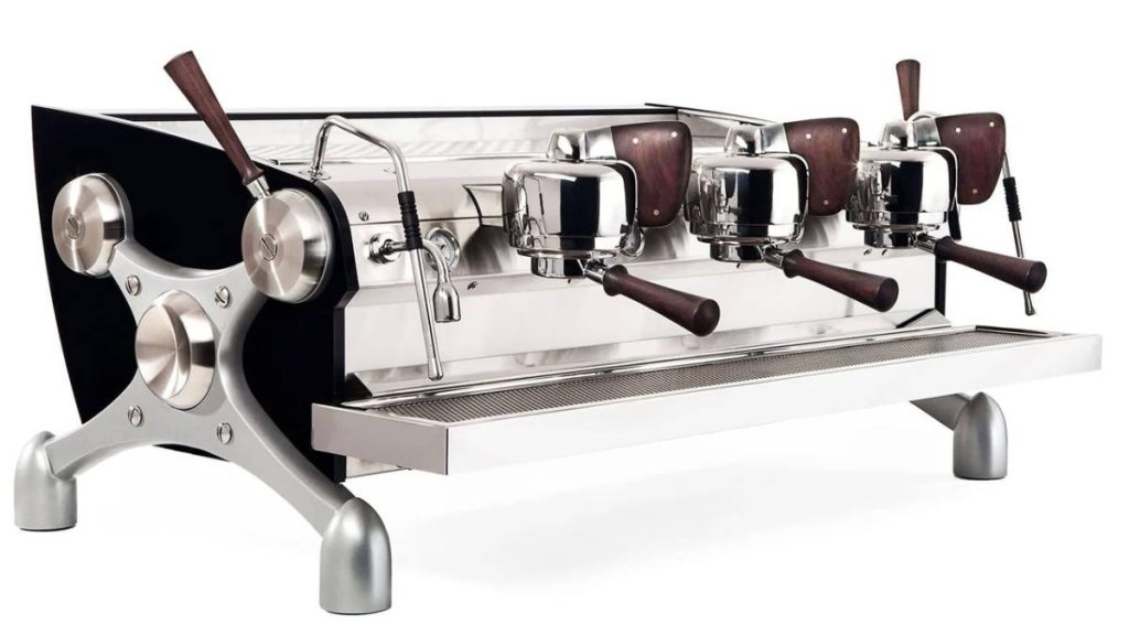 اجاره دستگاه اسپرسوساز صنعتی و باریستا برای کافه بار غرفه 1 اجاره دستگاه اسپرسوساز