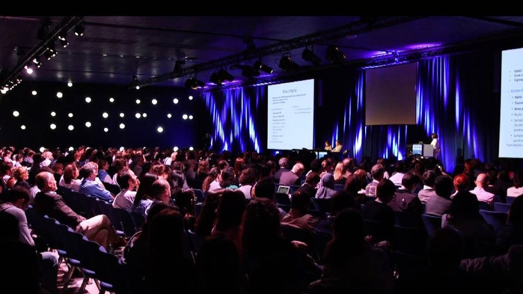 برگزاری همایش آخر سال و تجلیل از پرسنل 5 برگزاری همایش آخر سال