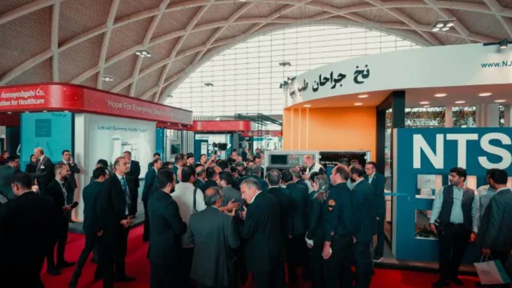 چهارمین رویداد تجهیزات پزشکی، دندانپزشکی و دارویی | نمایشگاه ایران مد ۲۰۲۶ 4 چهارمین رویداد تجهیزات پزشکی، دندانپزشکی و دارویی | نمایشگاه ایران مد ۲۰۲۶